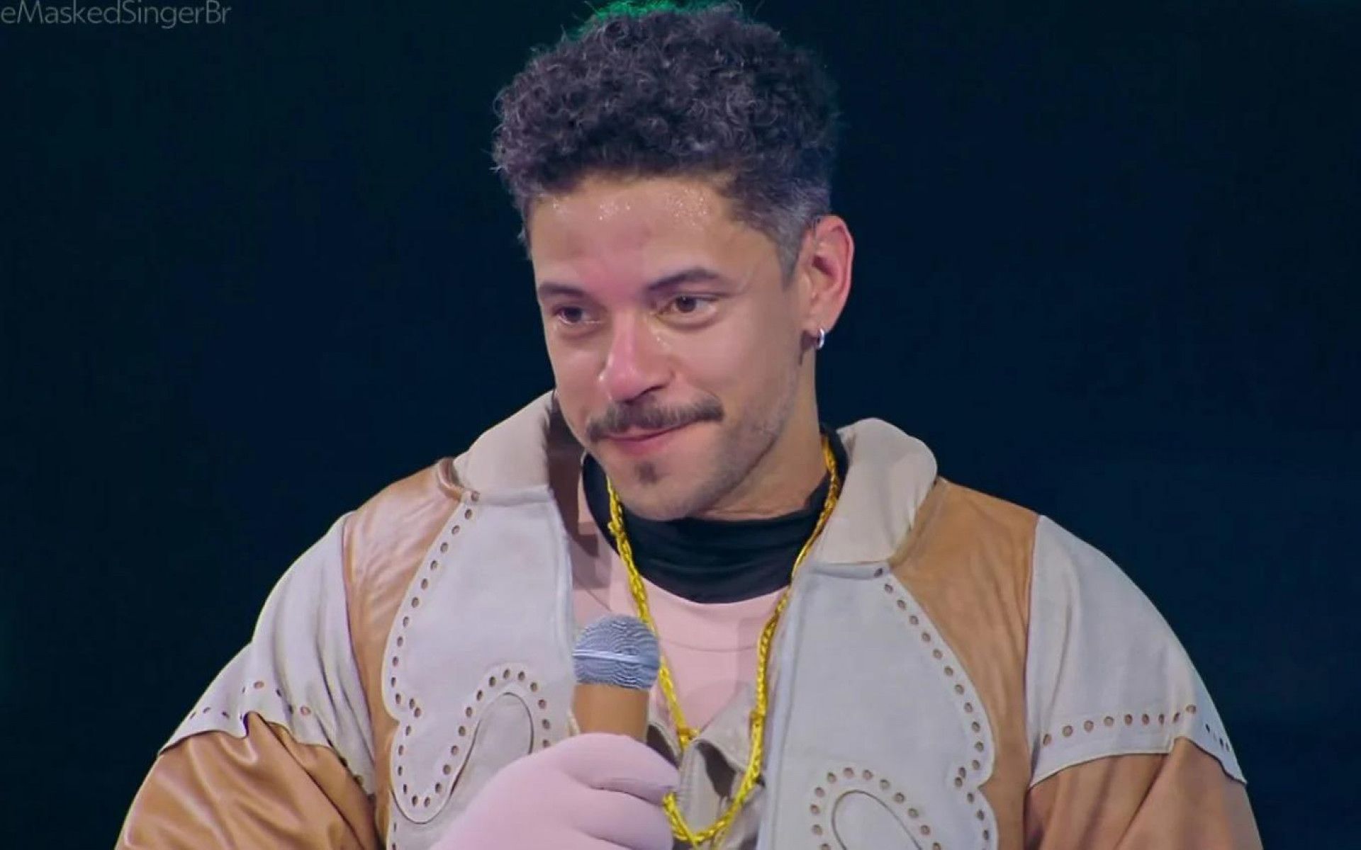 #PauloLessa #TheMaskedSingerBrasil #Jesusíno #febreirode2025 #CaraeCoragem #TerraePaixão #revelação #programa