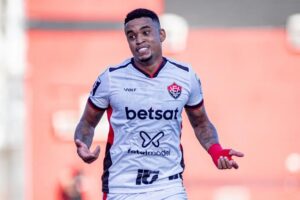 Leia mais sobre o artigo ALERRANDRO NO CSKA AGORA
