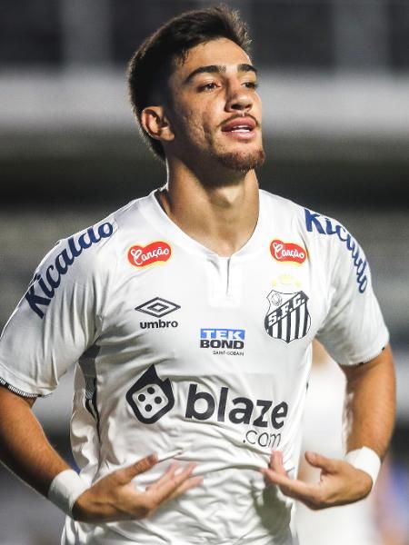 No momento, você está visualizando PEDRINHO CHEGOU ARREBENTANDO
