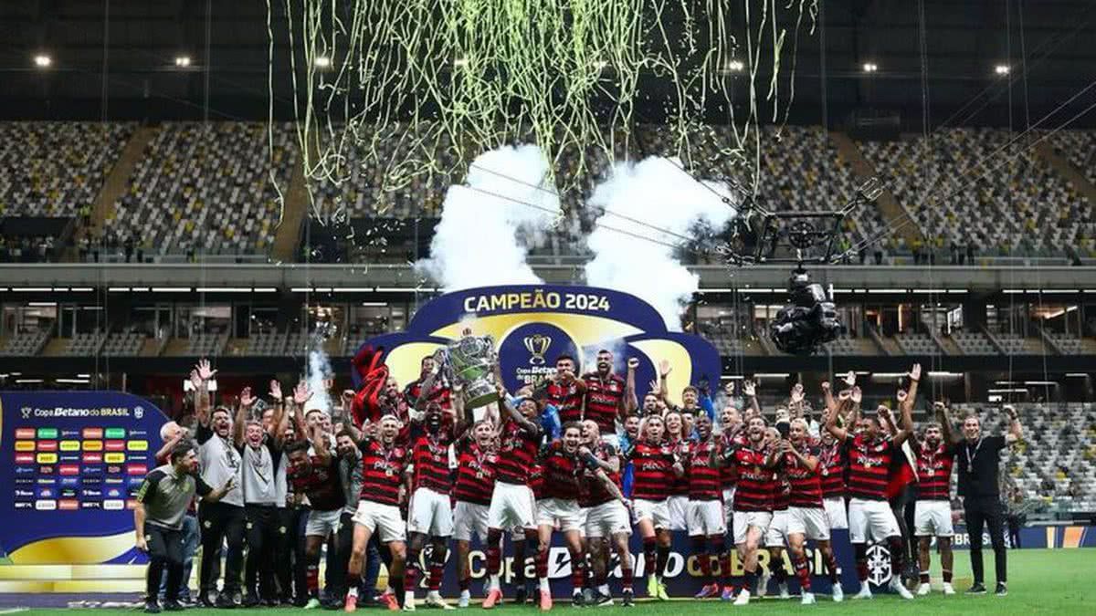 No momento, você está visualizando FLAMENGO PODE FAZER HISTÓRIA