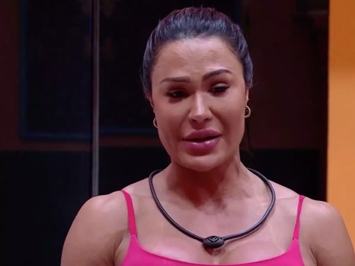 Leia mais sobre o artigo GRACYANNE REVELE SEGREDO